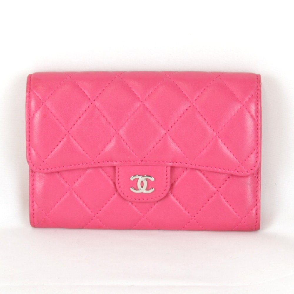 CHANEL Authentic Pink Leather Wallet - Picture 2 of 16